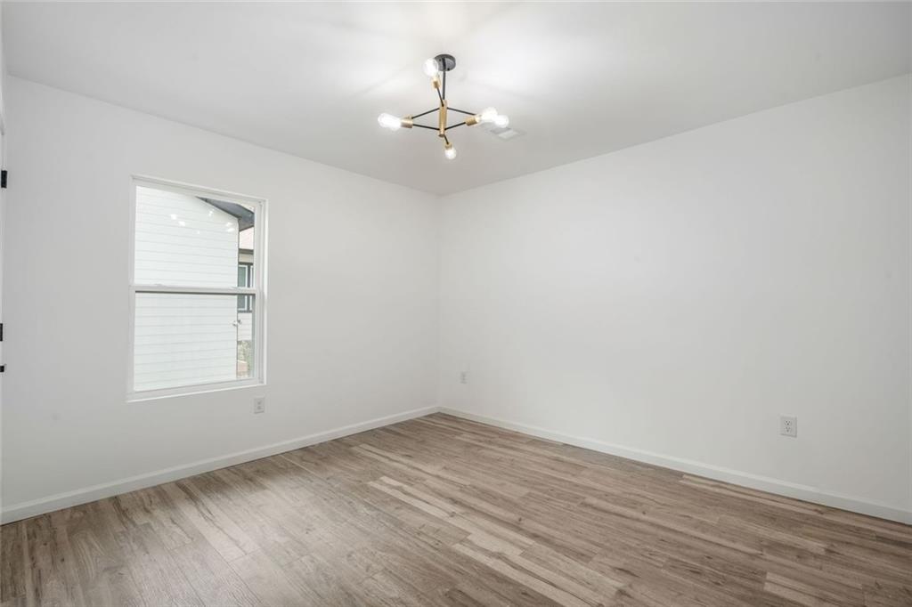 1705 Beechwood SW