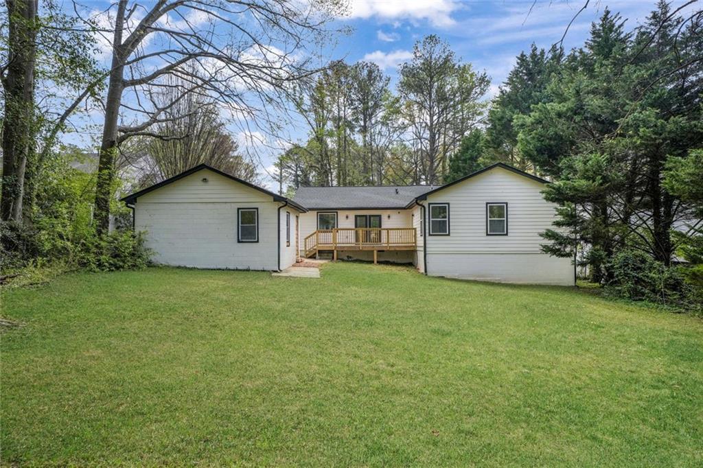 1705 Beechwood SW