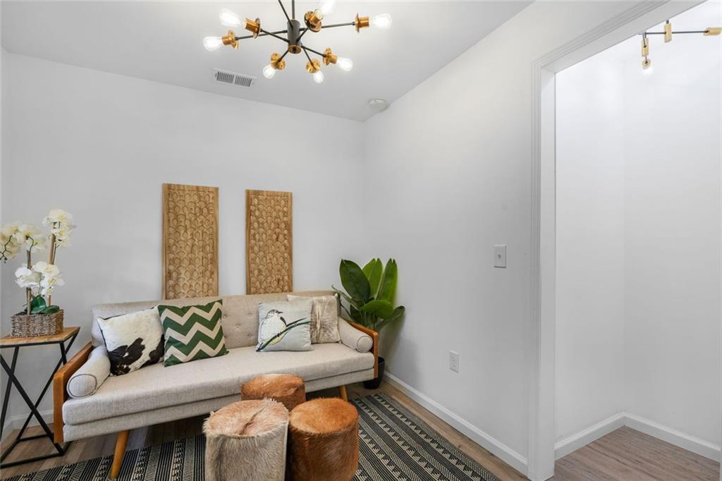 1705 Beechwood SW