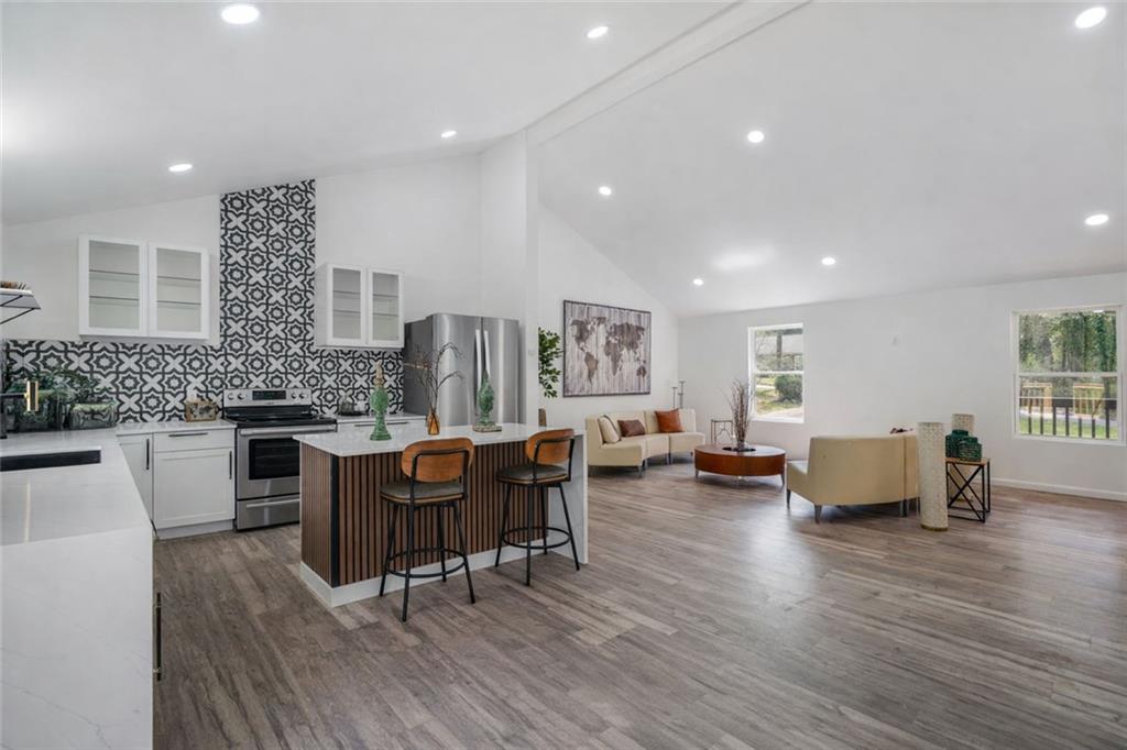 1705 Beechwood SW