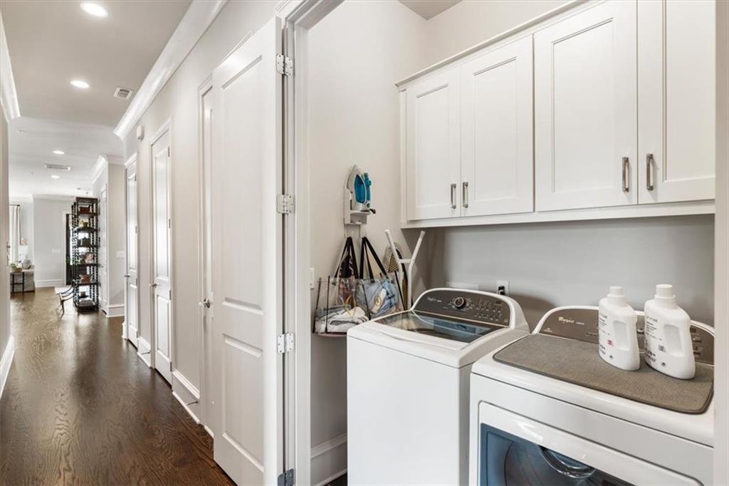 128 Grand Crescent