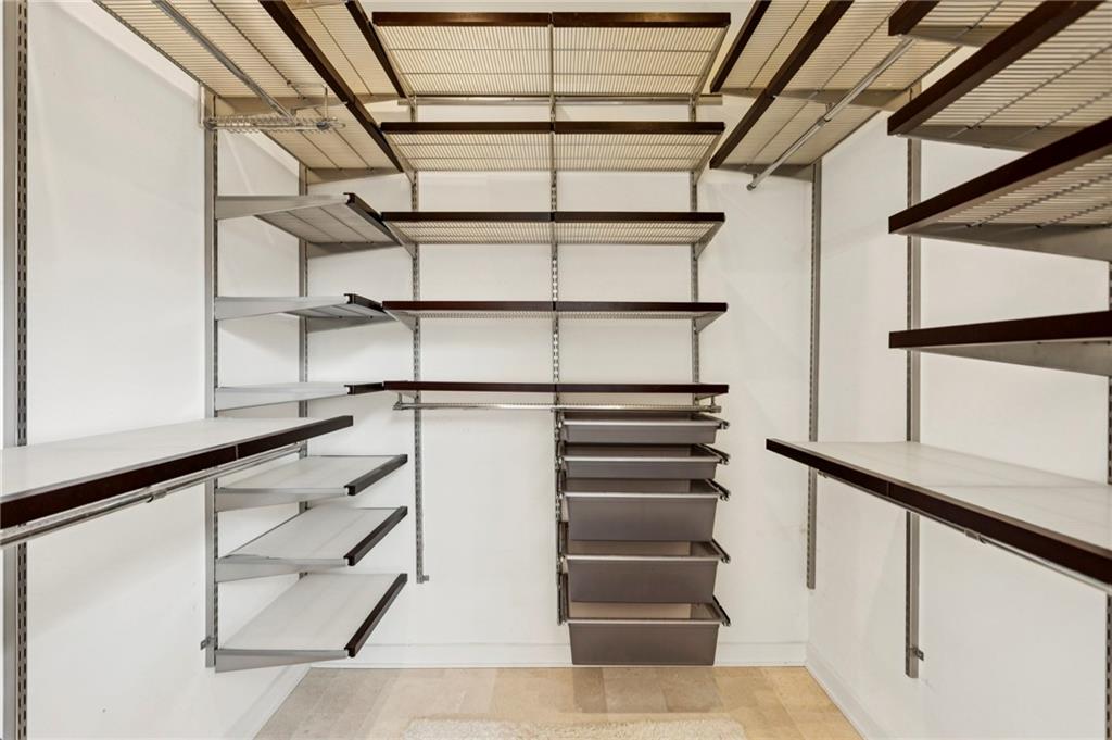 4406 N Elizabeth Lane SE