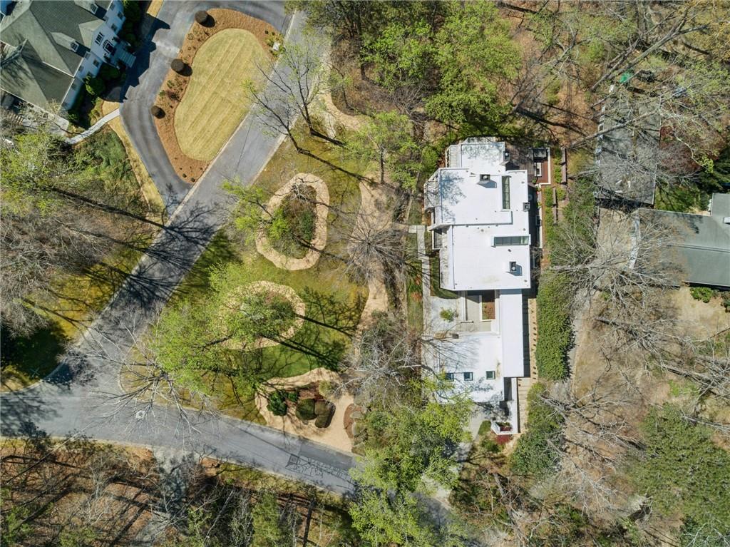 4406 N Elizabeth Lane SE