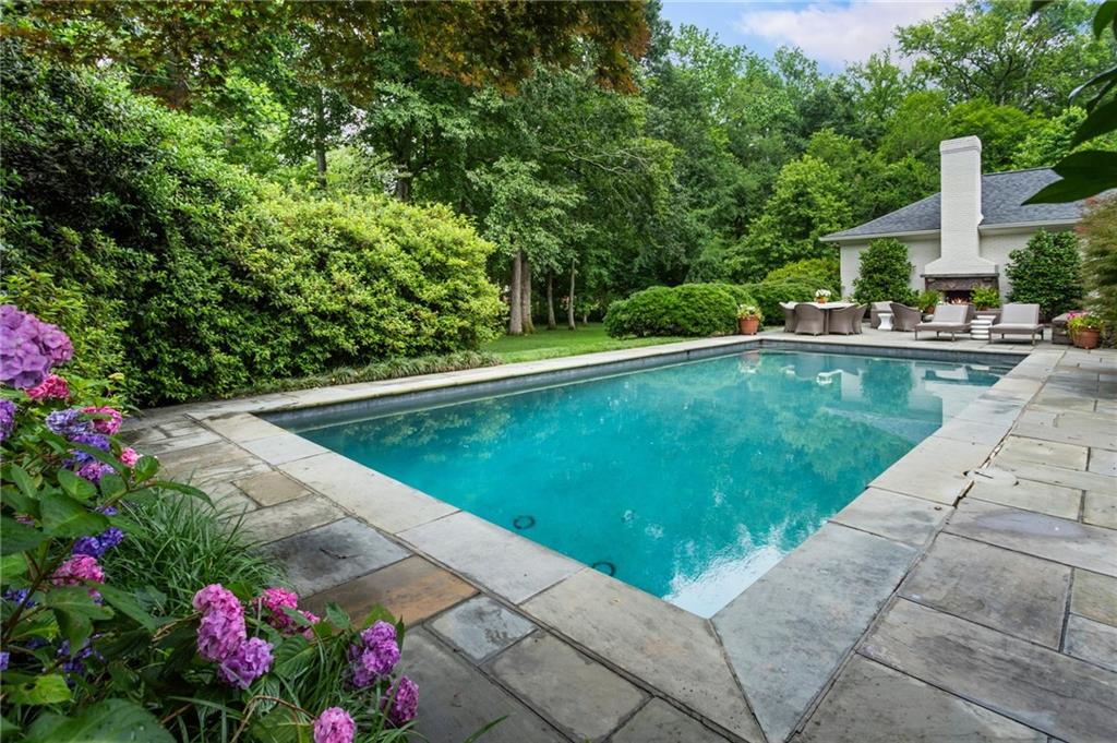 3798 Castlegate Drive