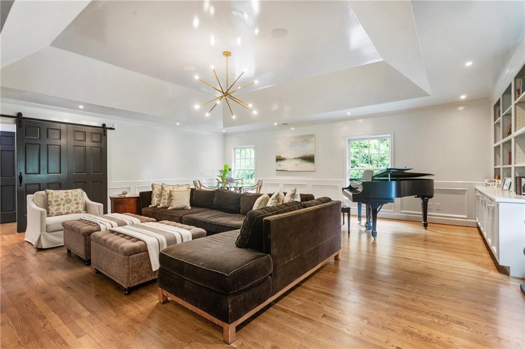 3798 Castlegate Drive