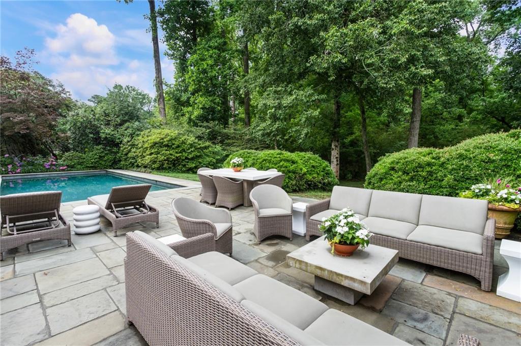 3798 Castlegate Drive