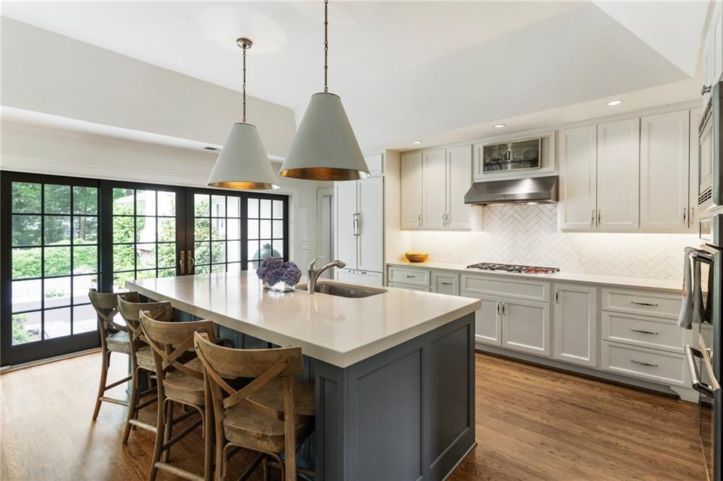 3798 Castlegate Drive