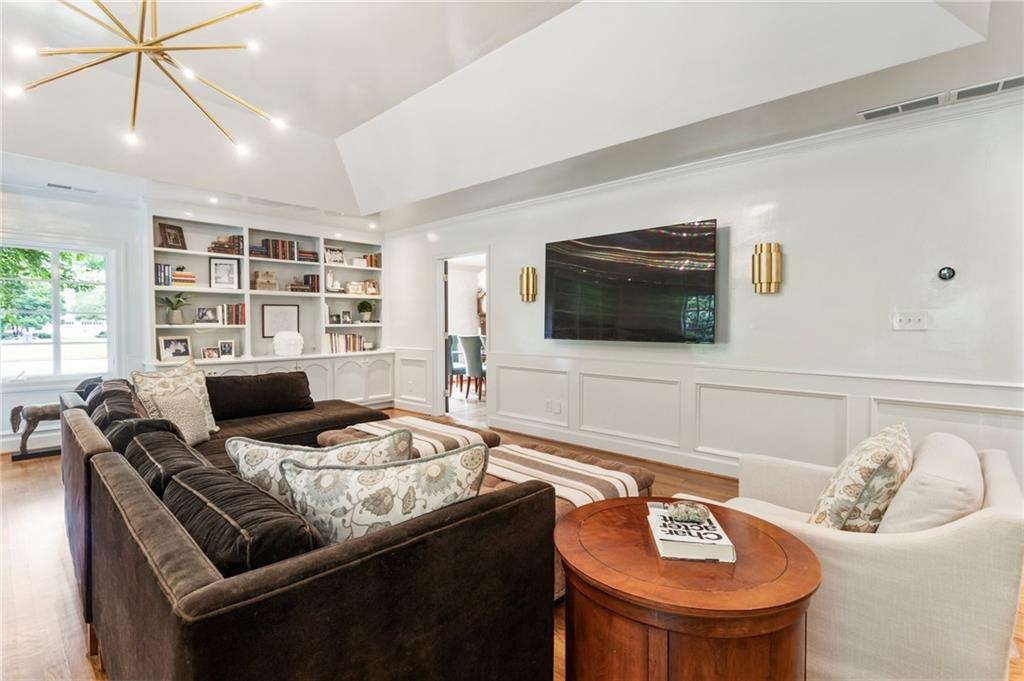 3798 Castlegate Drive