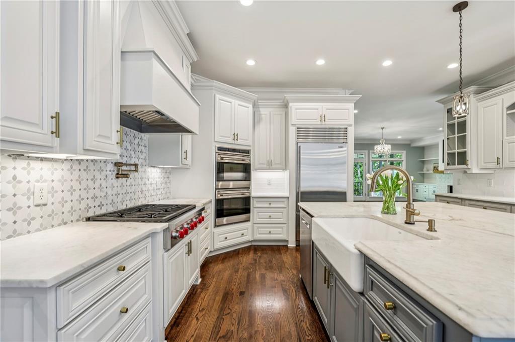 5206 Creek Walk Circle