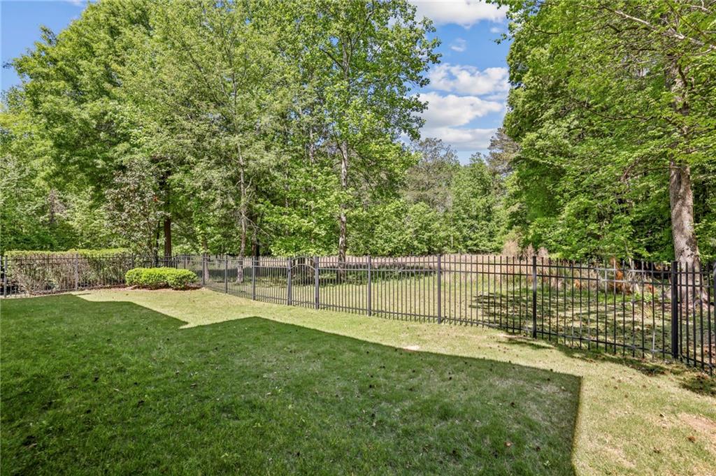 5206 Creek Walk Circle