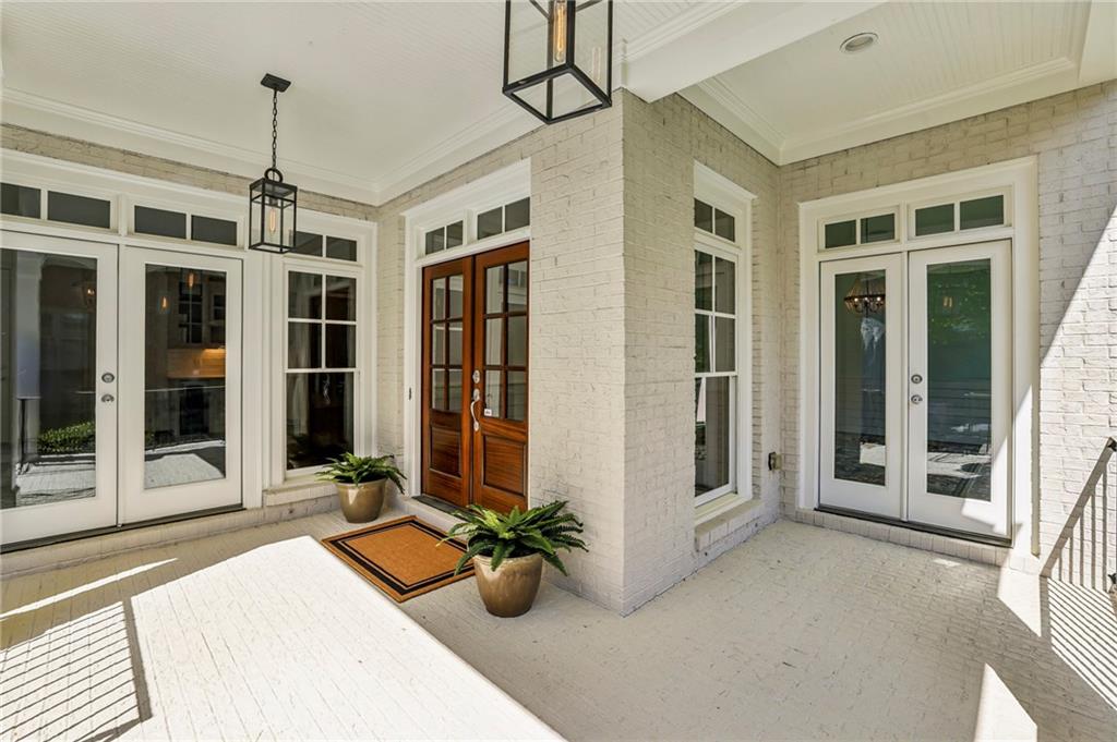 5206 Creek Walk Circle