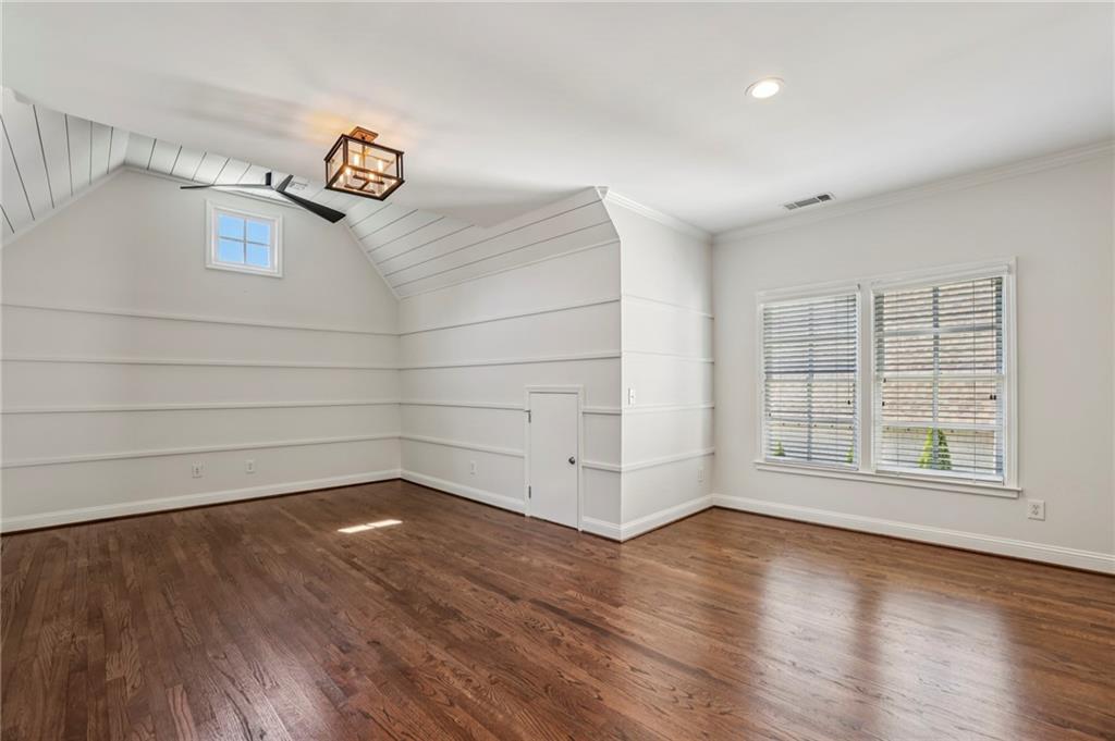 5206 Creek Walk Circle