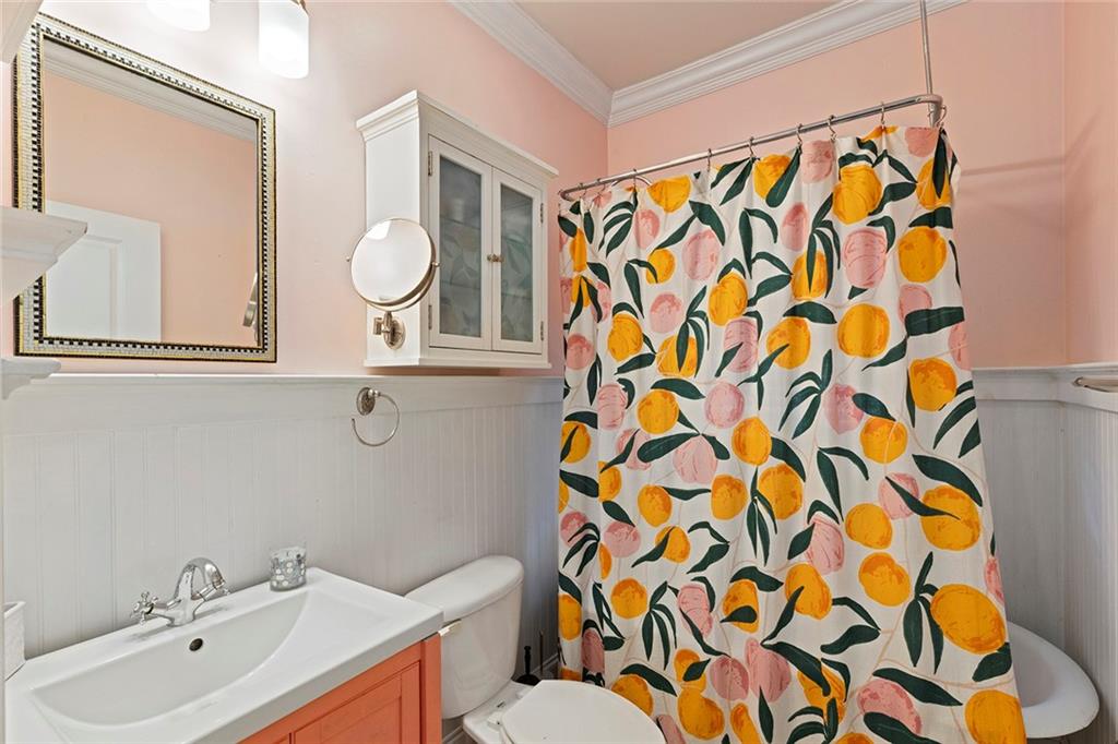 653 N Highland Avenue NE Unit 4