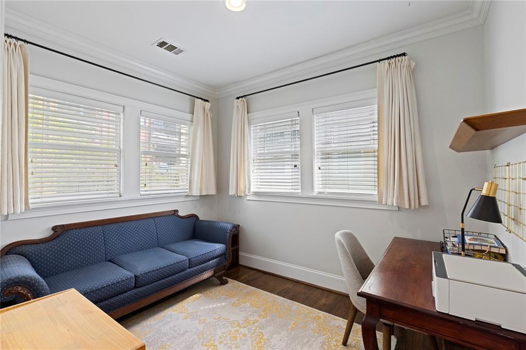 653 N Highland Avenue NE Unit 4
