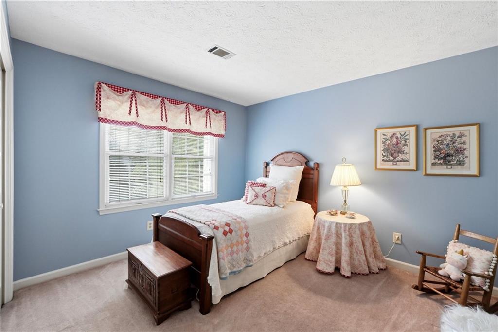 4039 Dunwoody Club Drive