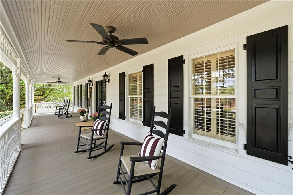 4039 Dunwoody Club Drive