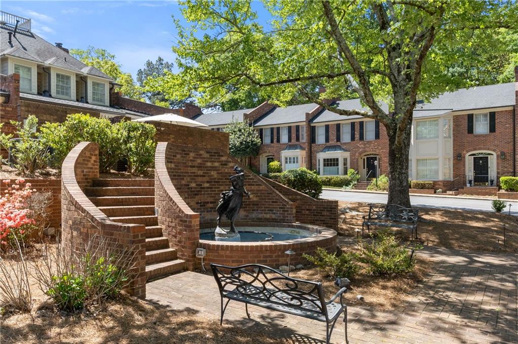 26 Howell Mill Pltn NW