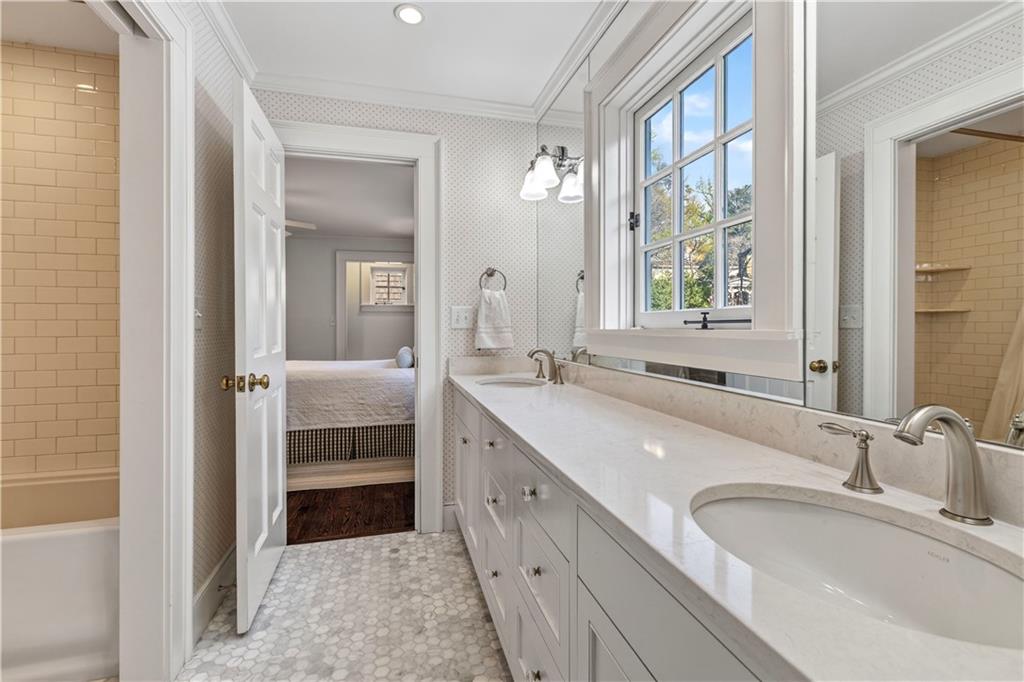 2889 Bakers Farm Road