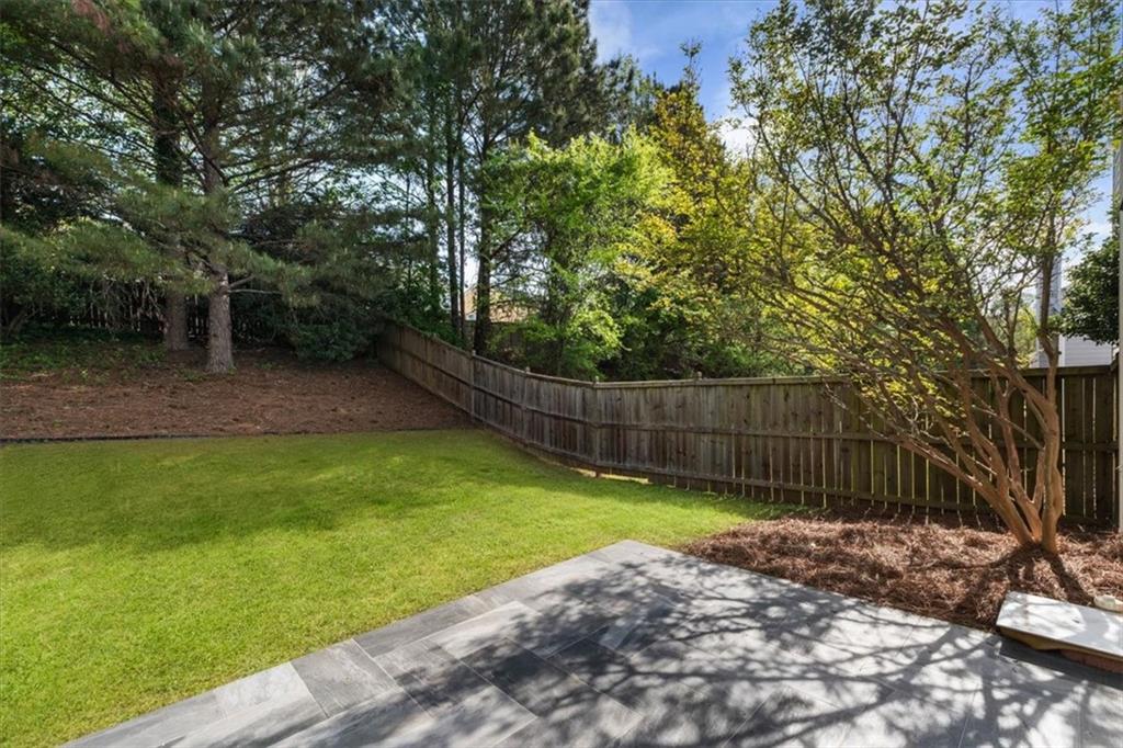 455 Chippenham Court