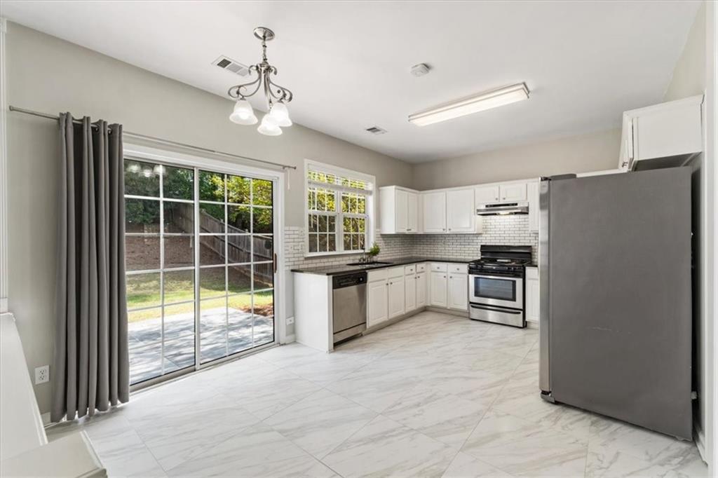 455 Chippenham Court