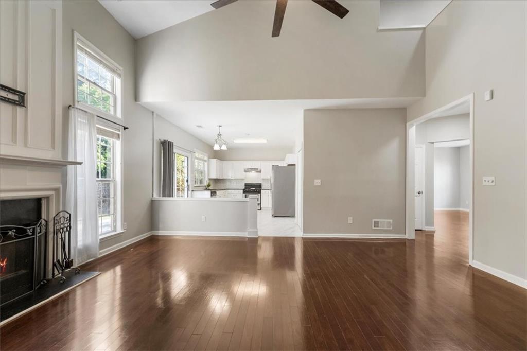 455 Chippenham Court