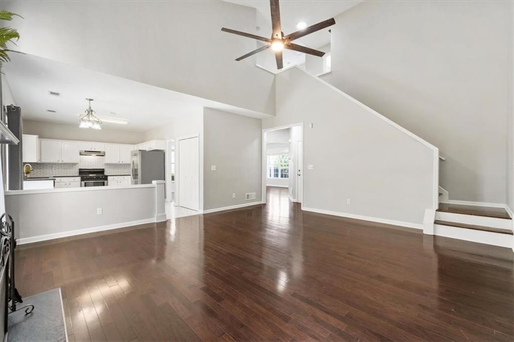 455 Chippenham Court