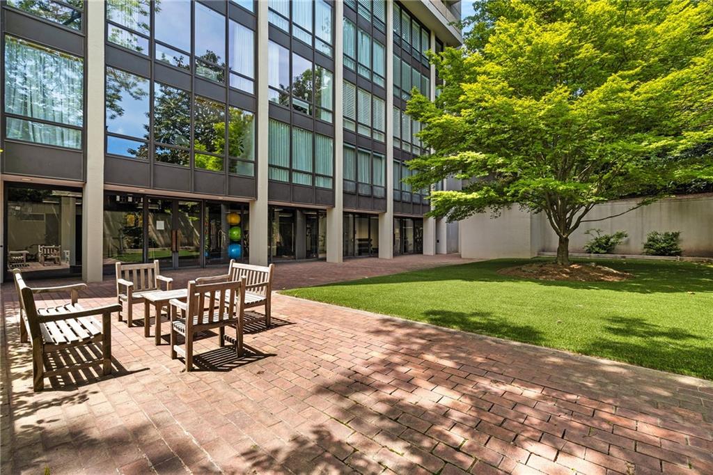 2575 Peachtree Road NE Unit 6H