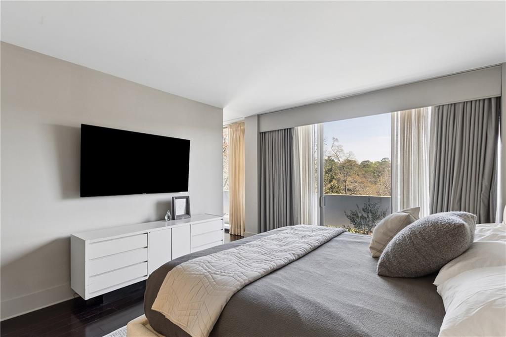 2575 Peachtree Road NE Unit 6H