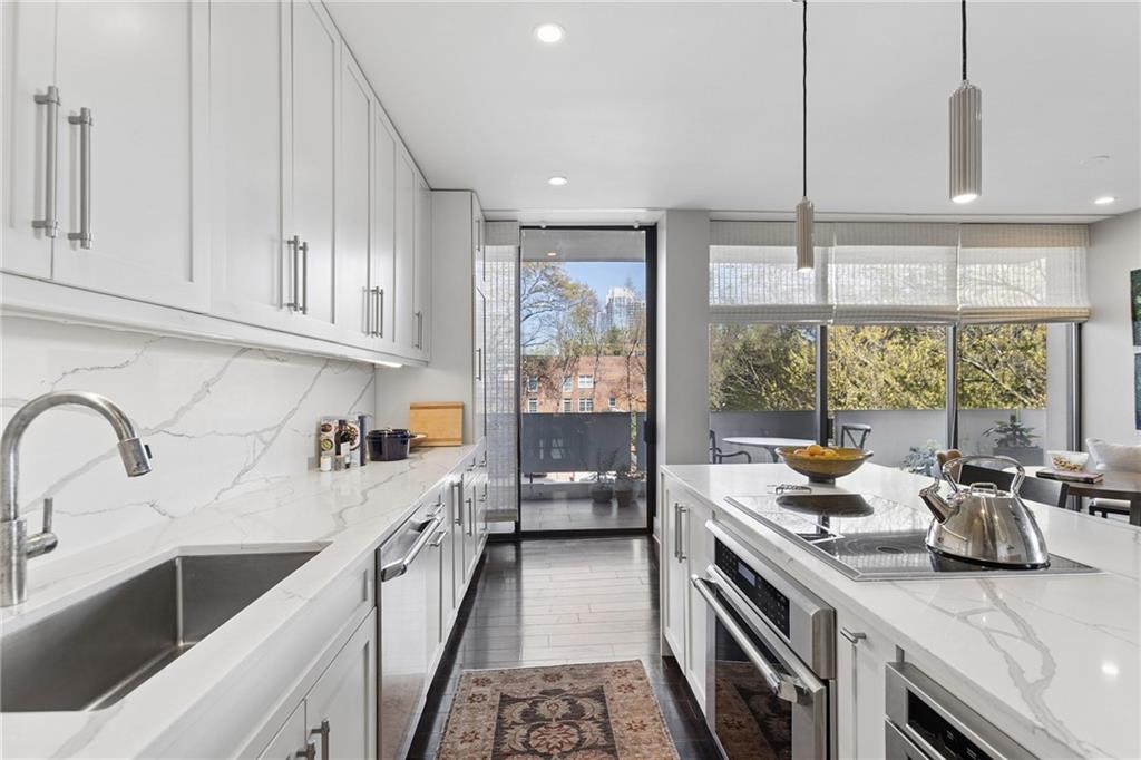 2575 Peachtree Road NE Unit 6H