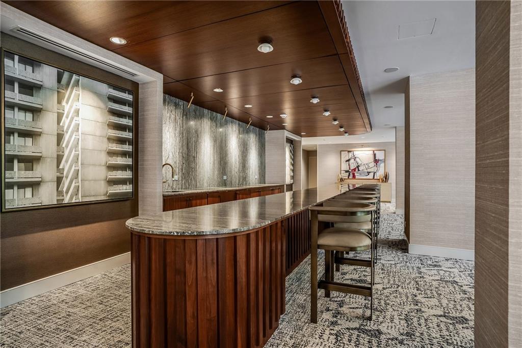 2575 Peachtree Road NE Unit 6H