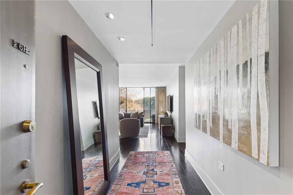 2575 Peachtree Road NE Unit 6H