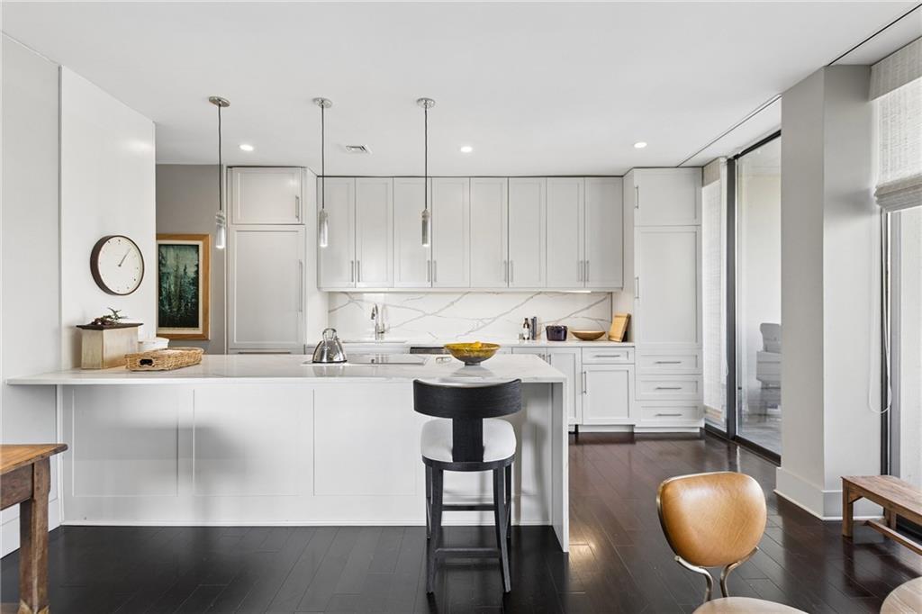 2575 Peachtree Road NE Unit 6H