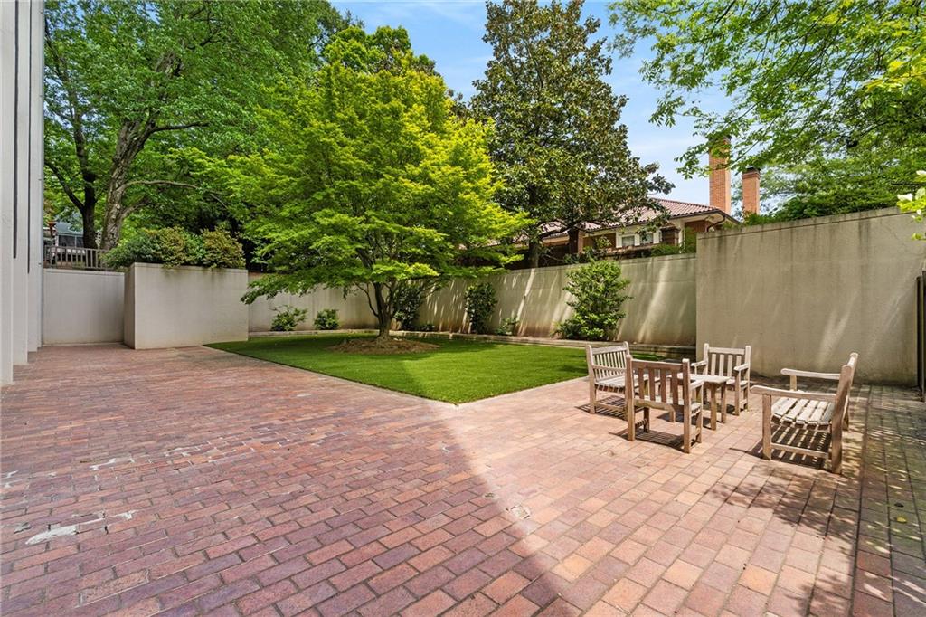 2575 Peachtree Road NE Unit 6H