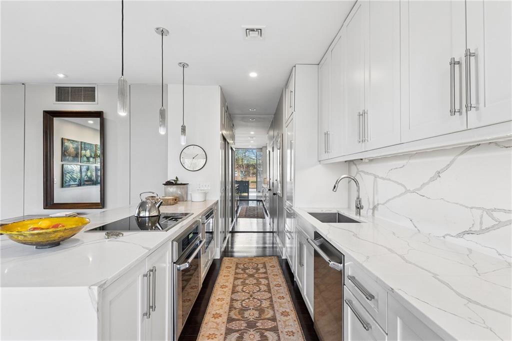 2575 Peachtree Road NE Unit 6H
