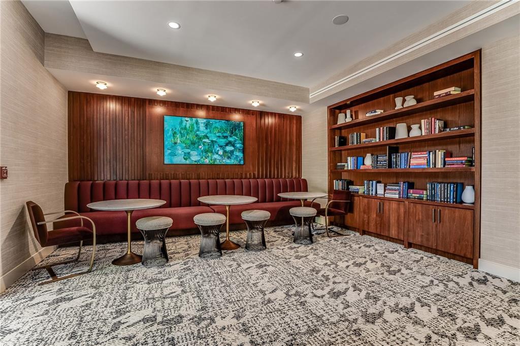 2575 Peachtree Road NE Unit 6H