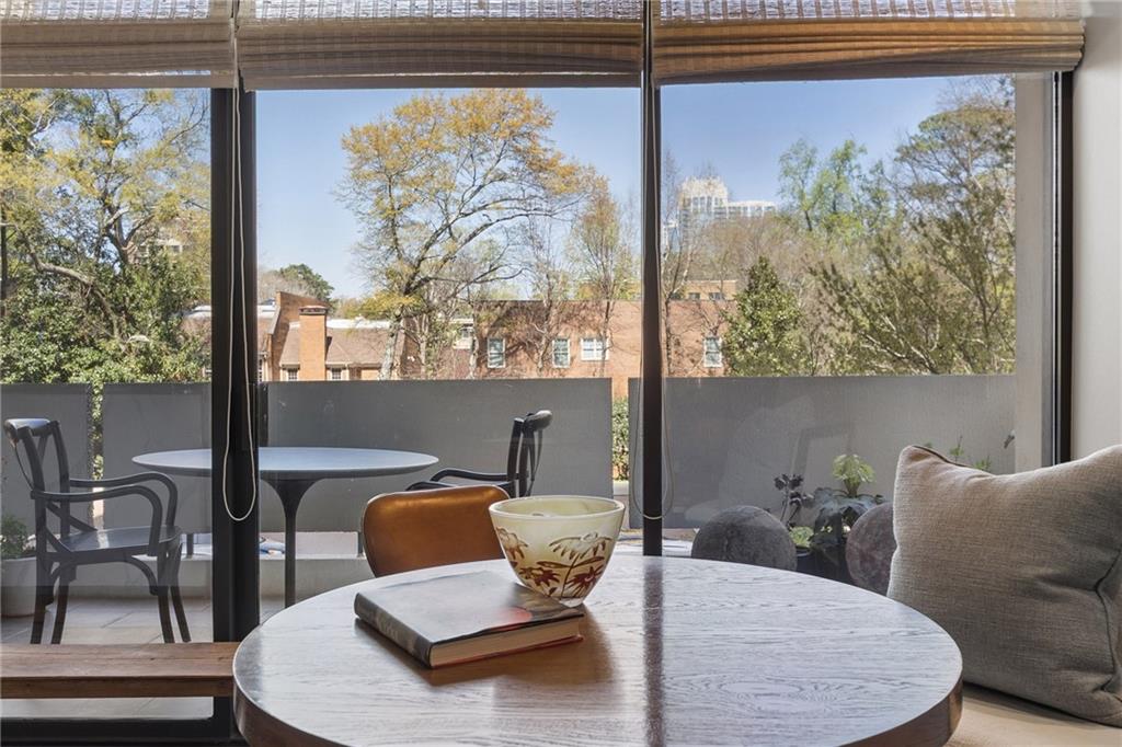 2575 Peachtree Road NE Unit 6H