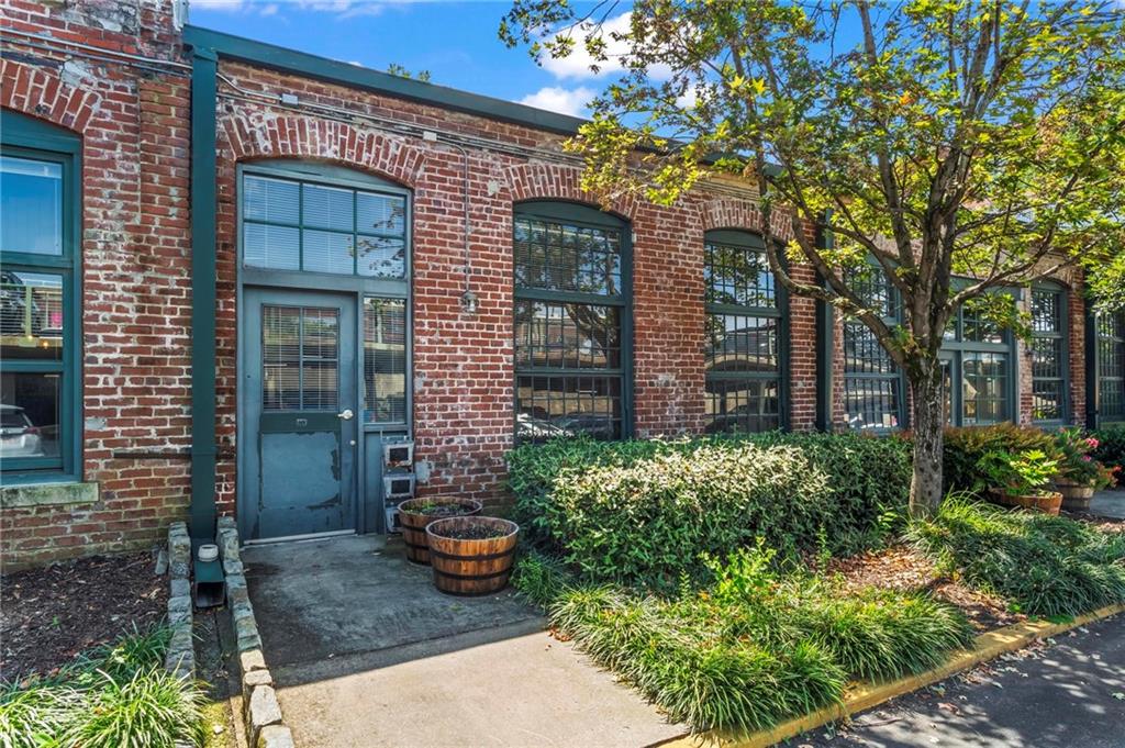 170 Boulevard SE Unit F109