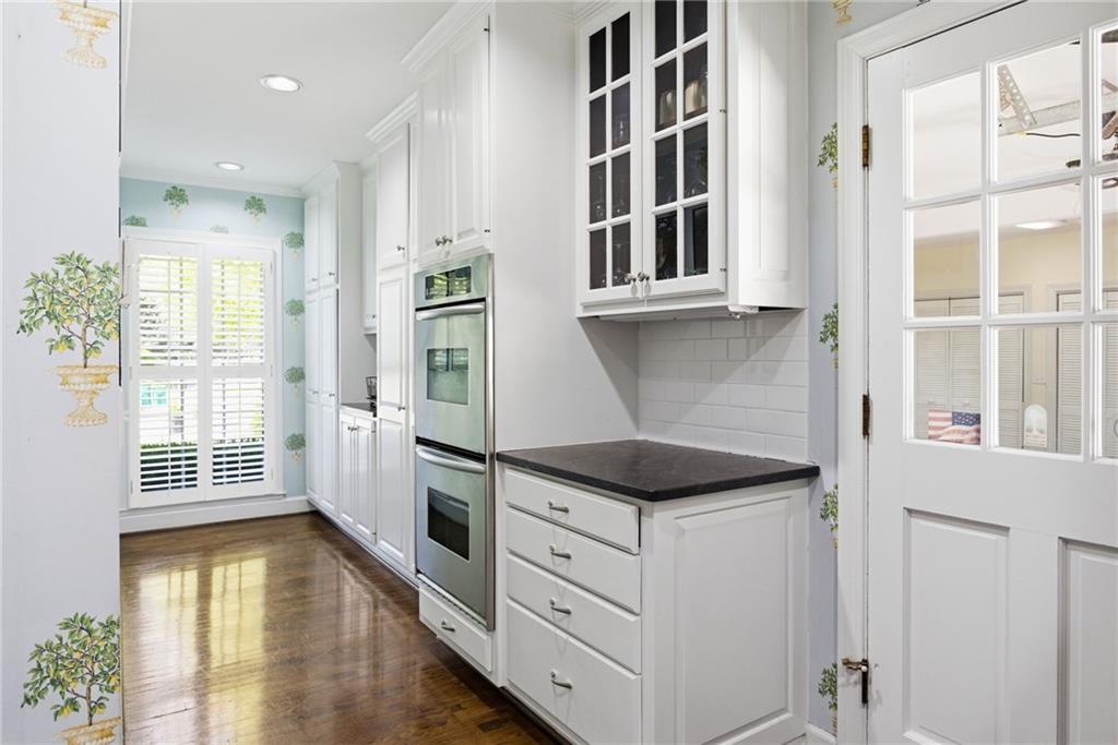 6225 Old Hickory Point