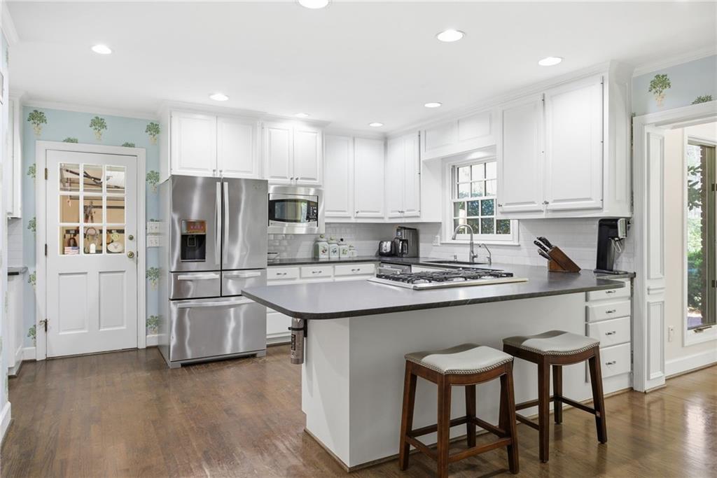 6225 Old Hickory Point