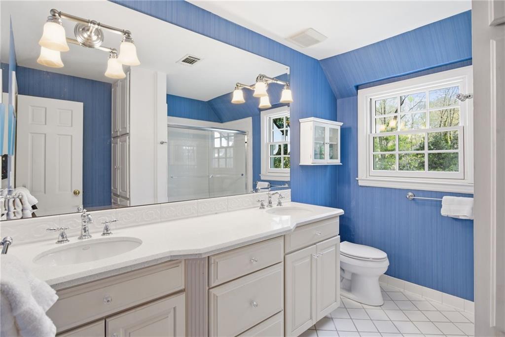6225 Old Hickory Point