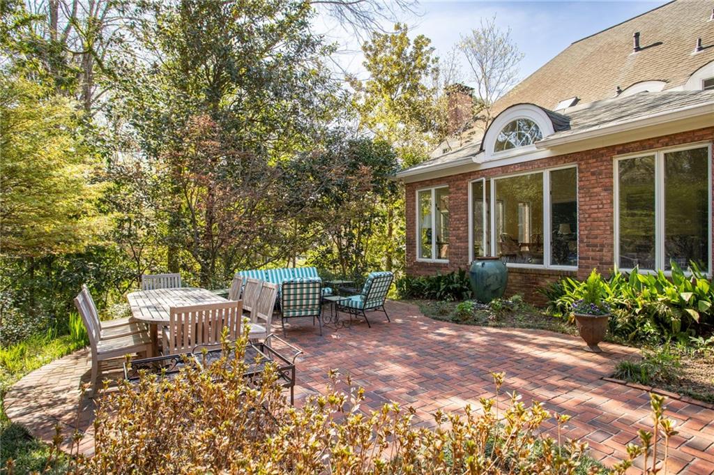 6225 Old Hickory Point