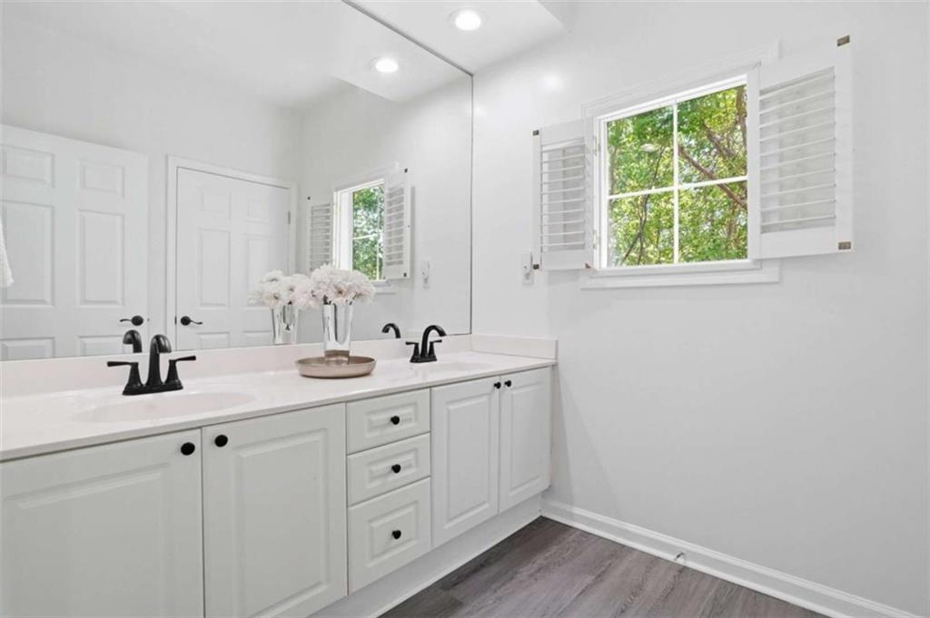 3047 Lenox Road Unit 2203