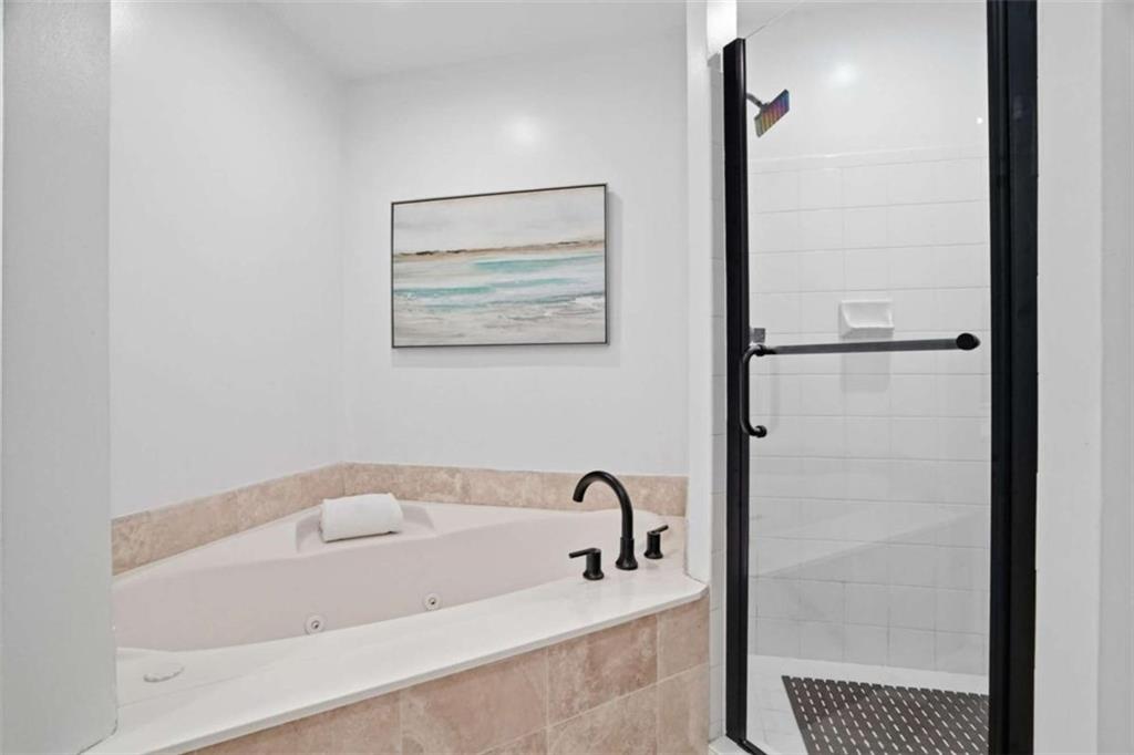 3047 Lenox Road Unit 2203