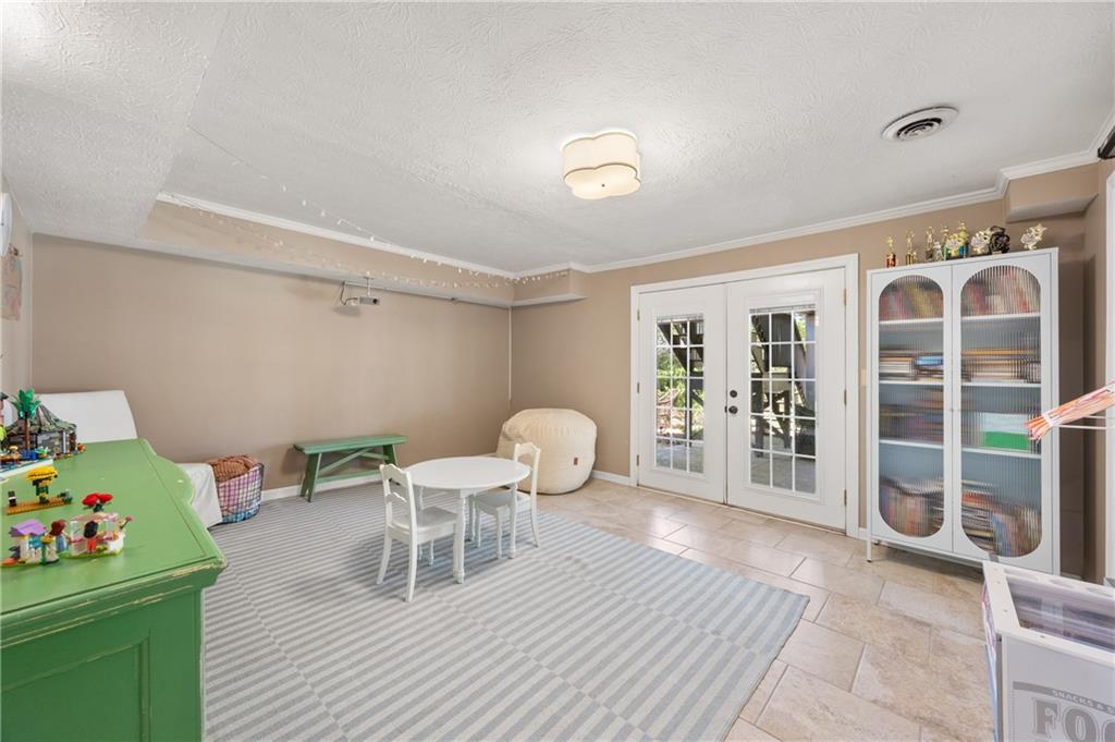 5351 Amhurst Drive
