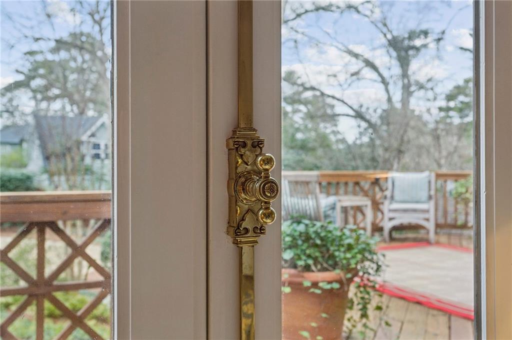 1686 Johnson Road NE