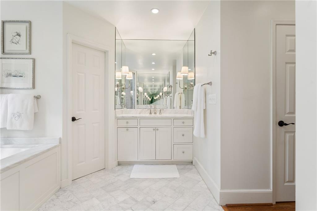 3947 Parian Ridge Road NW