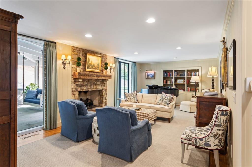 3947 Parian Ridge Road NW