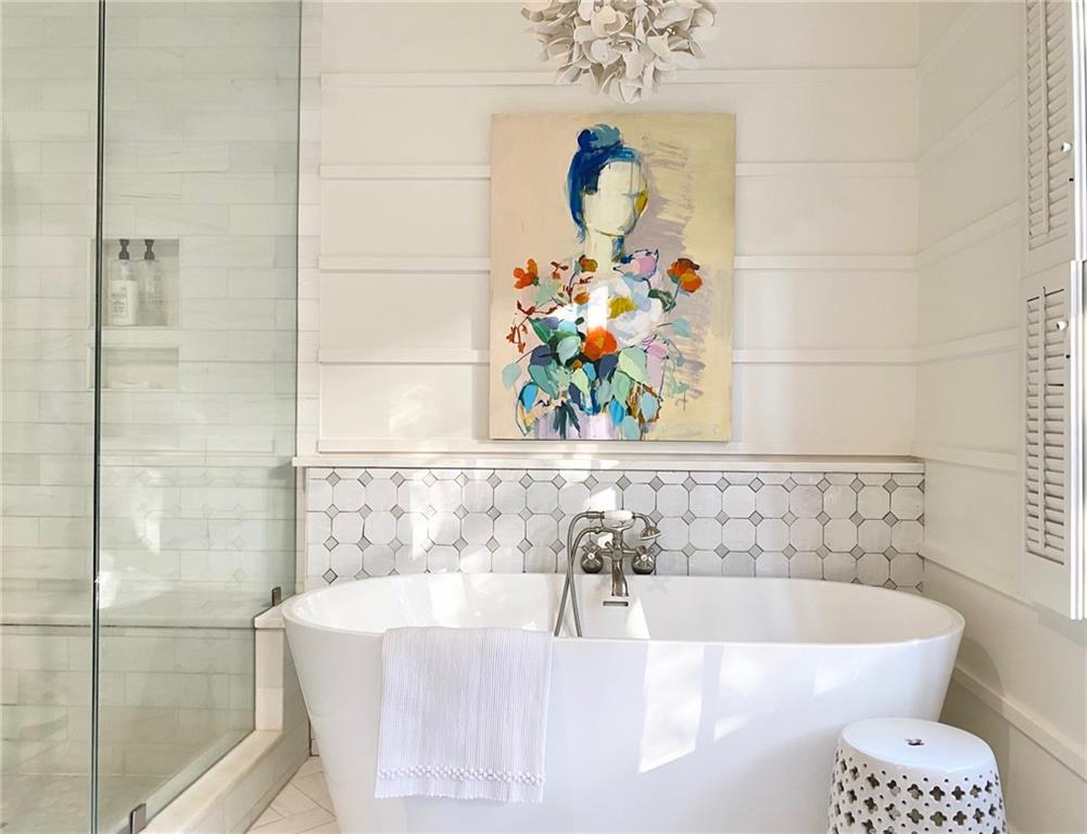 4087 Beechwood Drive NW