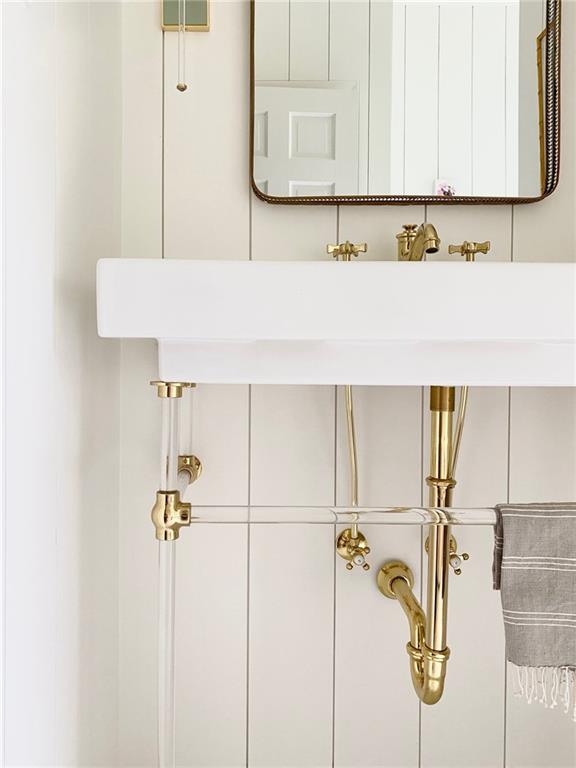 4087 Beechwood Drive NW