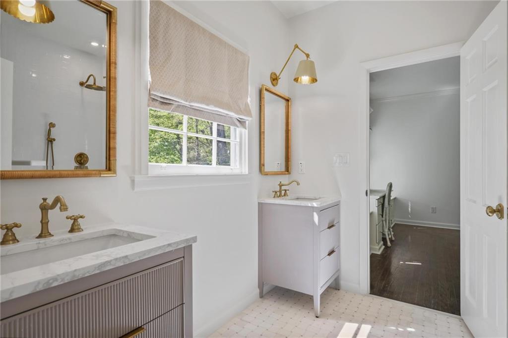 4087 Beechwood Drive NW